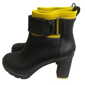 Sorel medina III Black Yellow Heeled Ankle Rain Boots Women's SZ 10 Waterproof